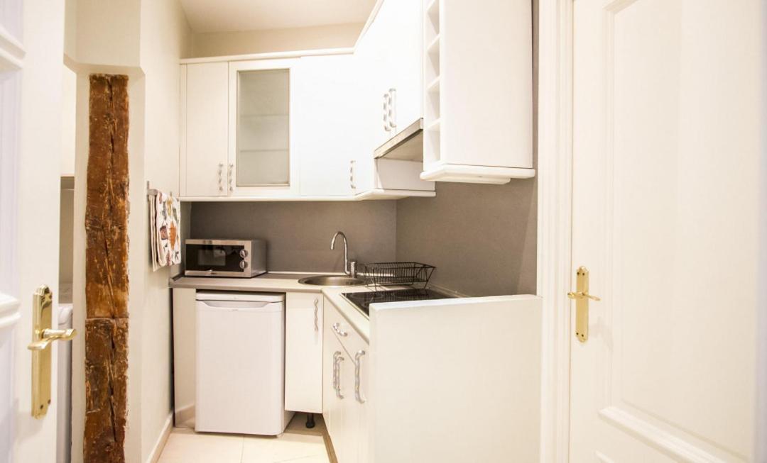 1 Bedroom 1 Bathroom Furnished - Sol - Bright Refurbished - Mintystay Madrid Eksteriør bilde