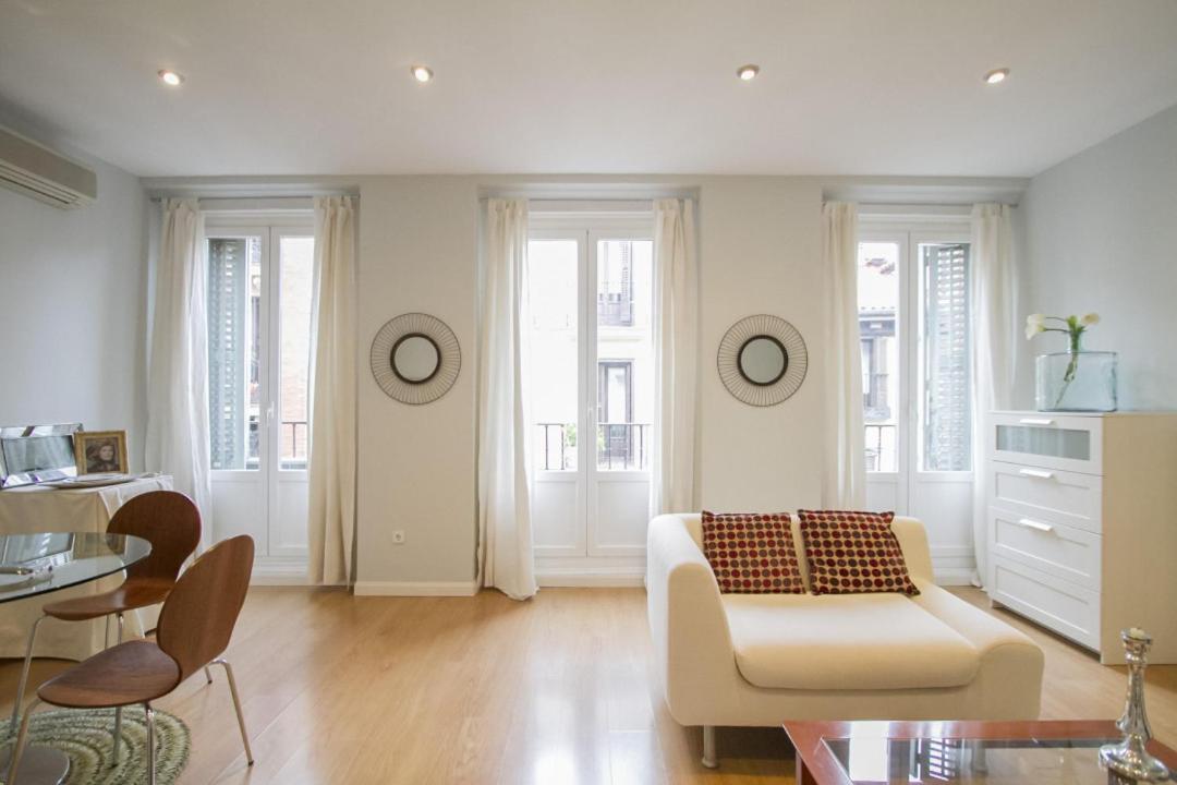 1 Bedroom 1 Bathroom Furnished - Sol - Bright Refurbished - Mintystay Madrid Eksteriør bilde