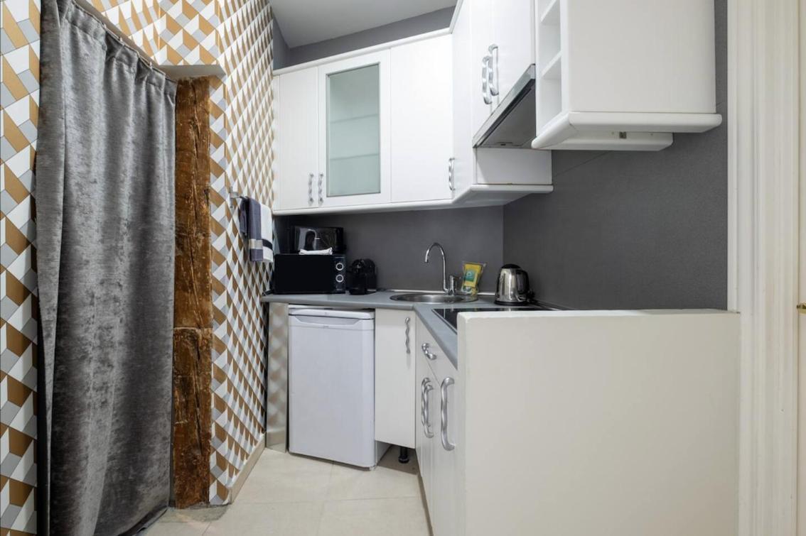 1 Bedroom 1 Bathroom Furnished - Sol - Bright Refurbished - Mintystay Madrid Eksteriør bilde